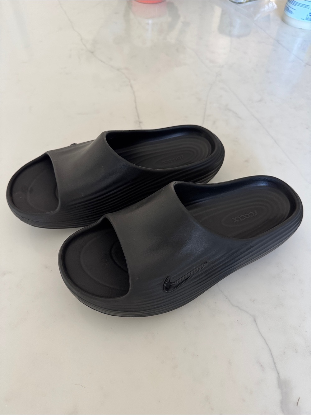Nike Black Reactx Slides - Picture 6 of 8